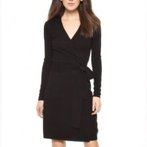 Tahari NWT 100% Fine Merino Wool Black Sweater Wrap Mini Dress
